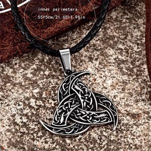 Norse Rune Slavic Iceland Necklace - Viking Champion