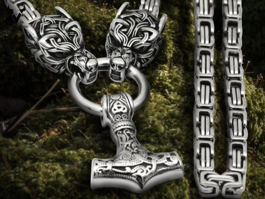 What is a Viking Necklace?