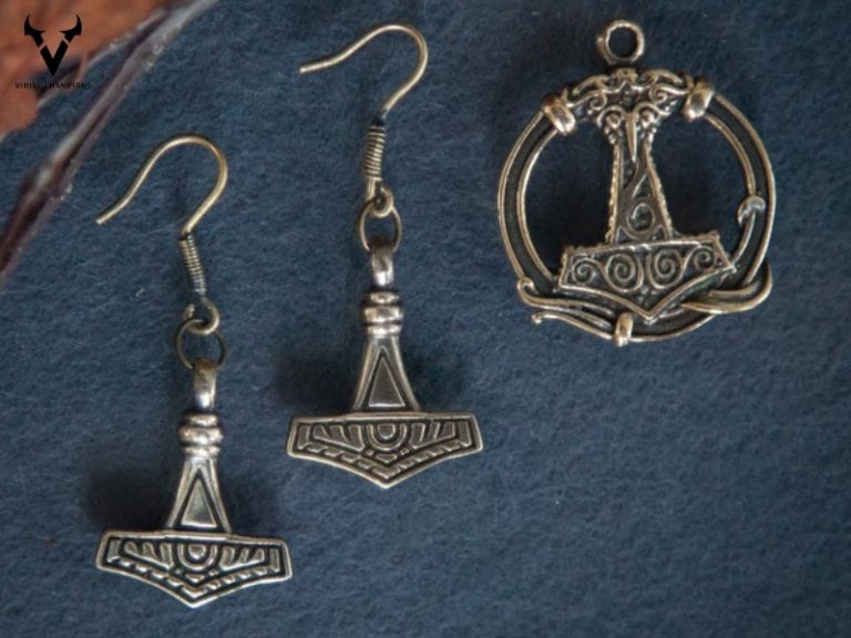 Thor’s Hammer Jewelry Set